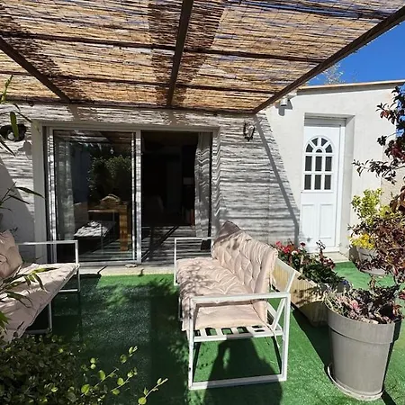 Maison Avec Terrasse Proche Piste Cyclable Et Remparts Vakantiehuis *